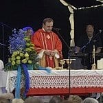 Gottesdienst, begleitet von Esra