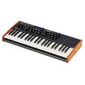 Miditech Mopho x4 in synthesizer