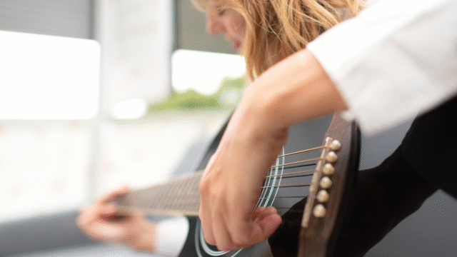 Linkshänder Gitarre