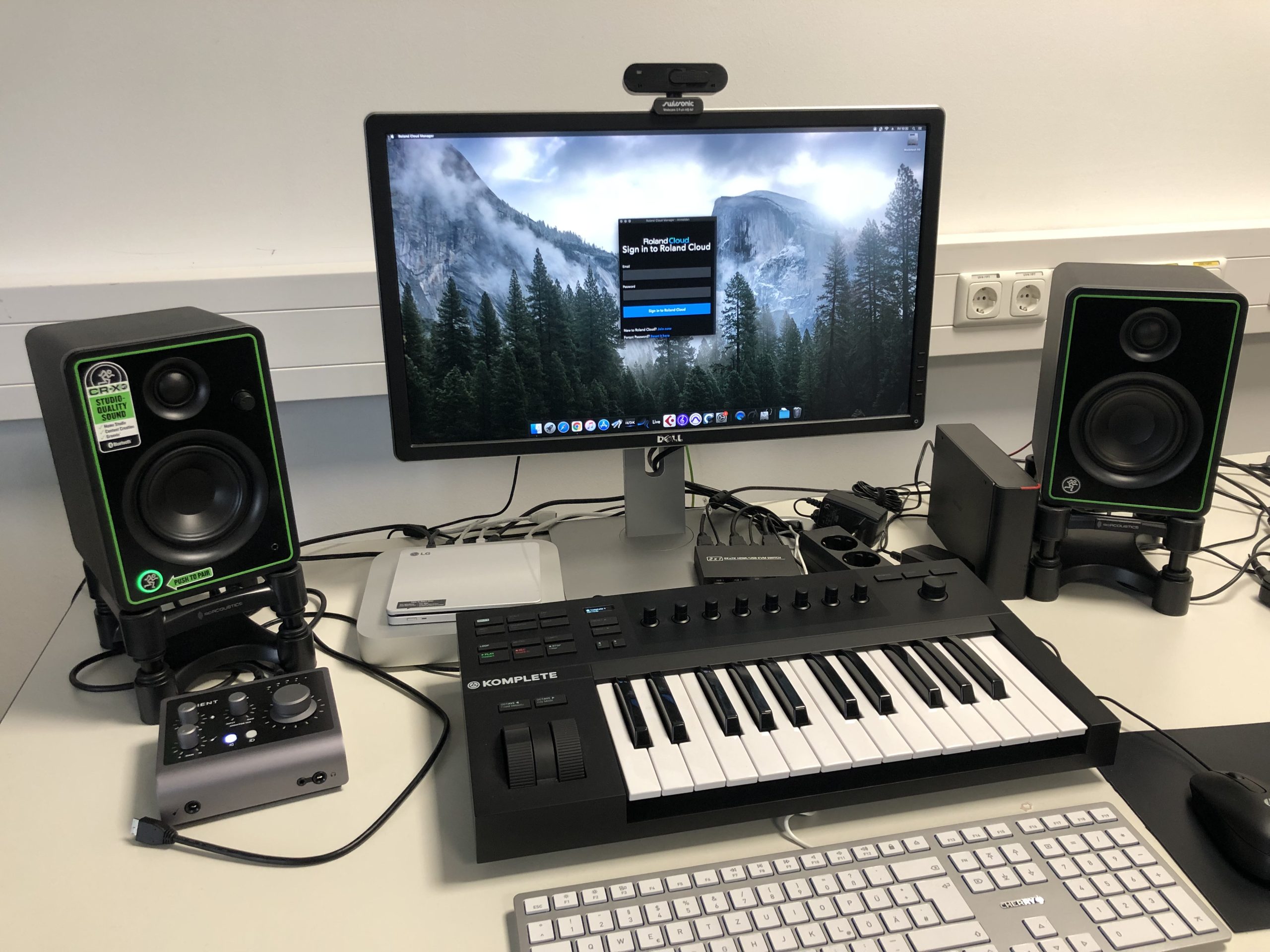in-der-werkstatt-studio-und-elektronik-von-thomann