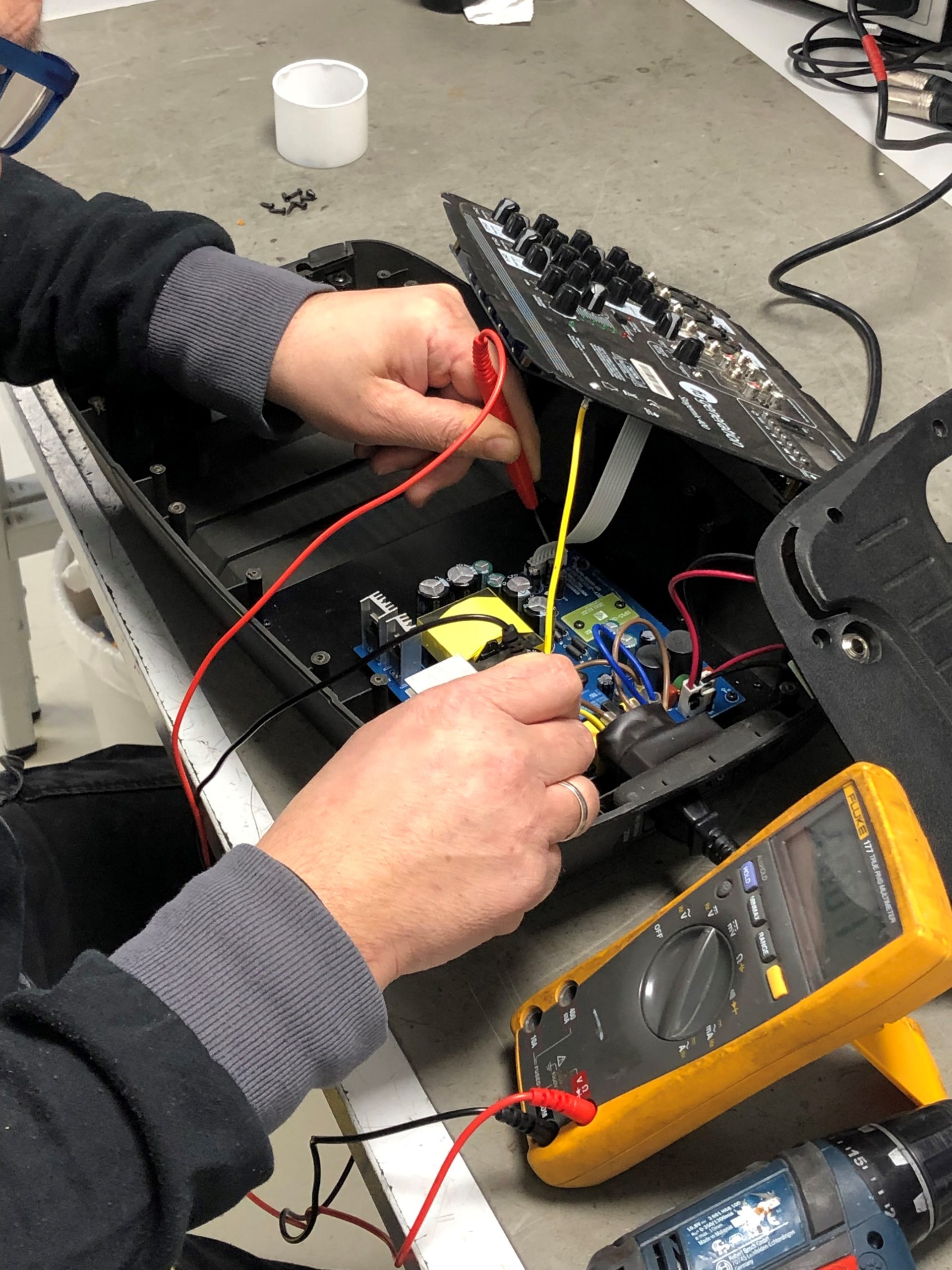 werkstatt-studio-und-elektronik-von-thomann