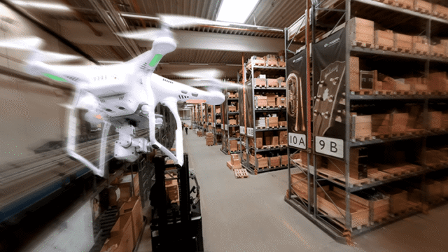 Thomann Versand und Logistik