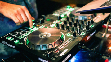 DJ-Controller: deine ersten Schritte