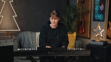 Acoustic Piano vs Digital Piano: Which One is Better?