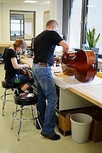 Modern eingerichtete und lichtdurchflutete Arbeitsplätze auch im Service-Center