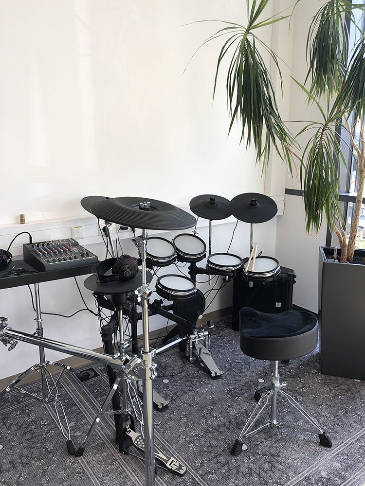 Atelier de réparation pour les percussions et batteries - Boullard Musique