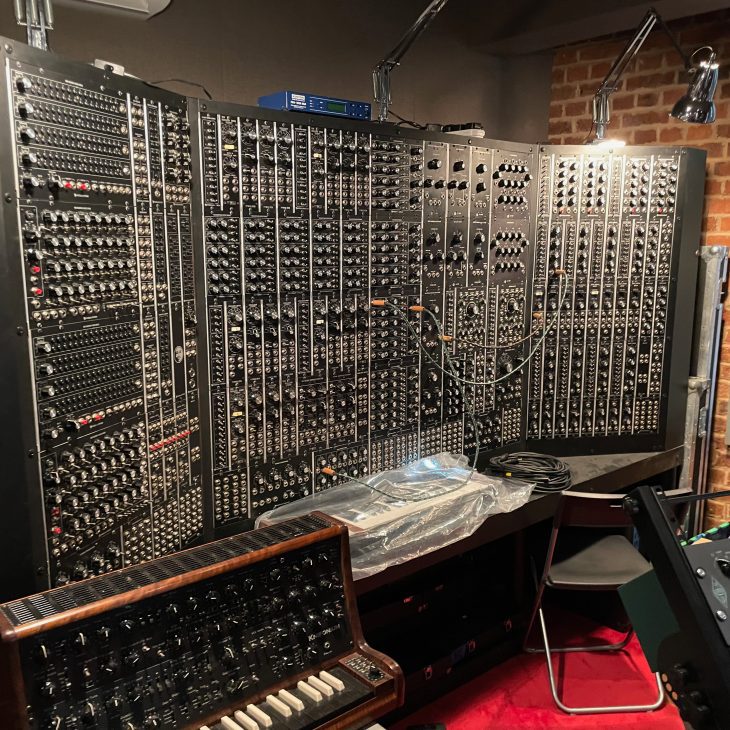 Synthesizer im Studio von Hans Zimmer