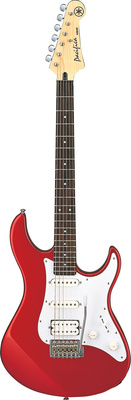 guitarra yamaha pacifica 012