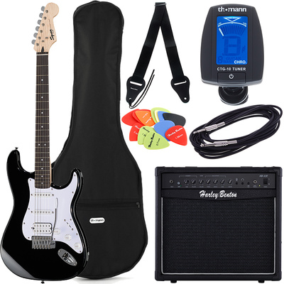 Fender SQ Bullet Strat HSS BK Bundle2