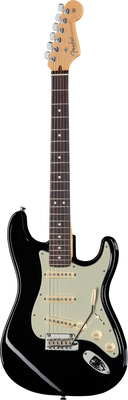 Fender AM Pro Strat RW BK