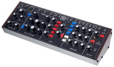 Behringer Model D B-Stock