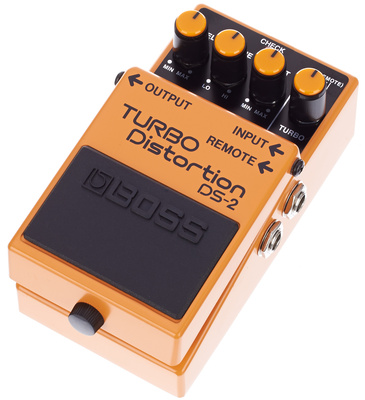 Boss DS-2 Distortion gitarų efektų pedalas