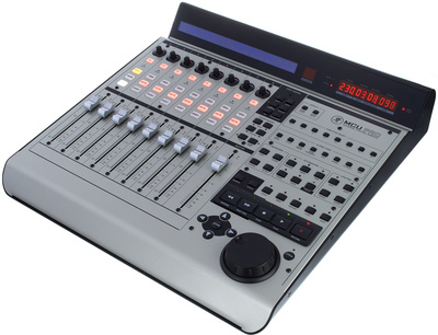 Mackie Control Universal Pro B-Stock DAW valdiklis