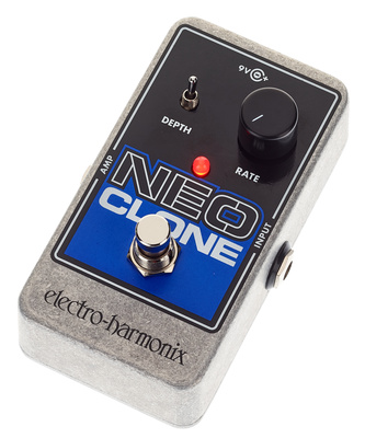 Electro Harmonix Neo Clone chorus pedalas