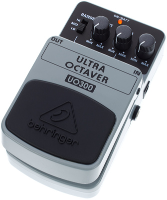 Behringer UO300 B-Stock gitarų efektų pedalas