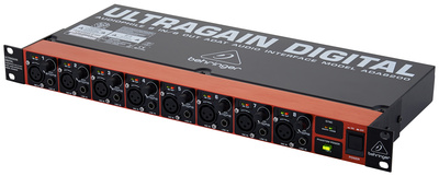 Behringer ADA8200 Ultragain skaitmeninis keitiklis