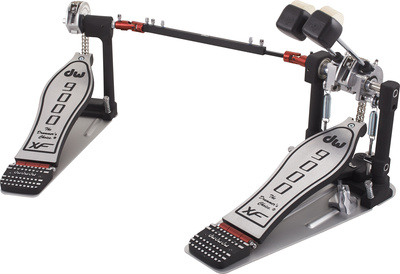 DW 9002 XF dvigubas pedalas bosiniams būgnams