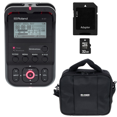 Roland R-07 black Bag Bundle nešiojamas įrašymo įrenginys