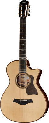 712ce 12-Fret V-Class