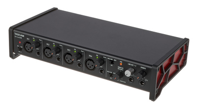 Tascam US-4x4HR USB garso sąsaja