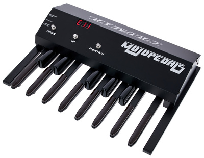 Crumar Mojo Pedals Model 2018 midi įrankiai