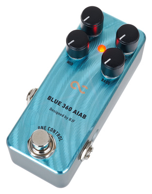 One Control 360 AIAB bosinės gitaros priešstiprintuvas