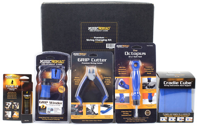 MusicNomad Premium String Changing Kit