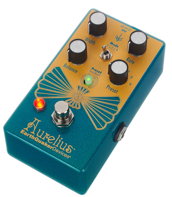 EarthQuaker Devices Aurelius Tri-Voice Chorus choro pedalas