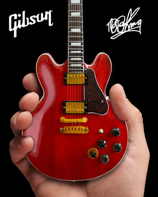 Axe Heaven B.B. King Gibson ES-355 Cherry dovanų modelis  