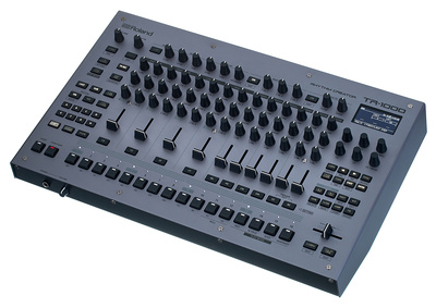 Roland TR-1000