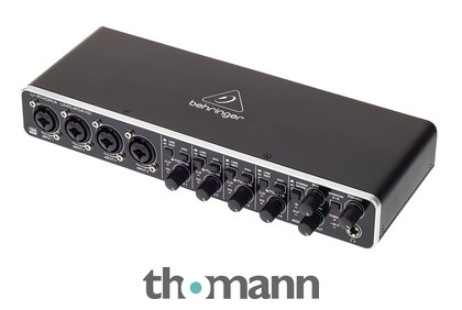 7. Behringer UMC404HD