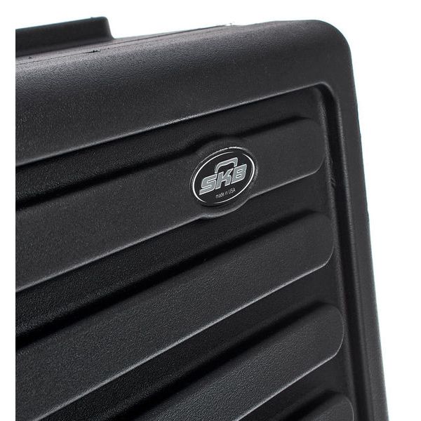 SKB Roto-Molded 6U Shallow Rack