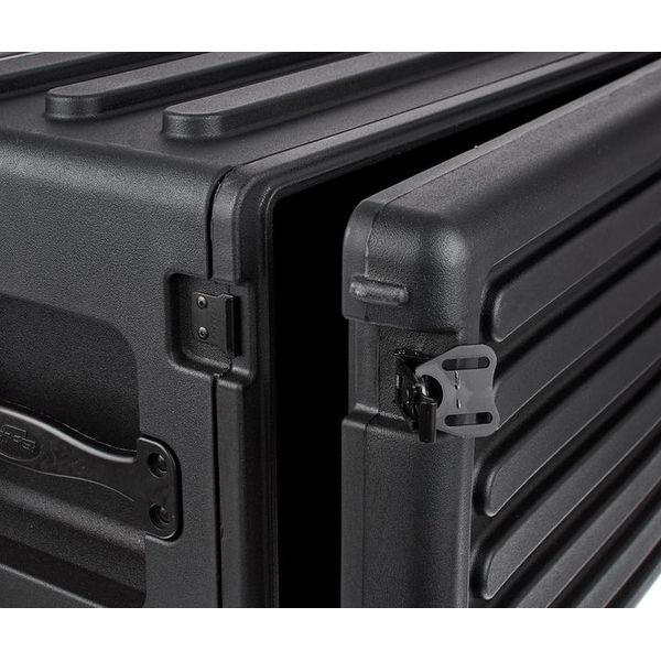 SKB Roto-Molded 6U Shallow Rack
