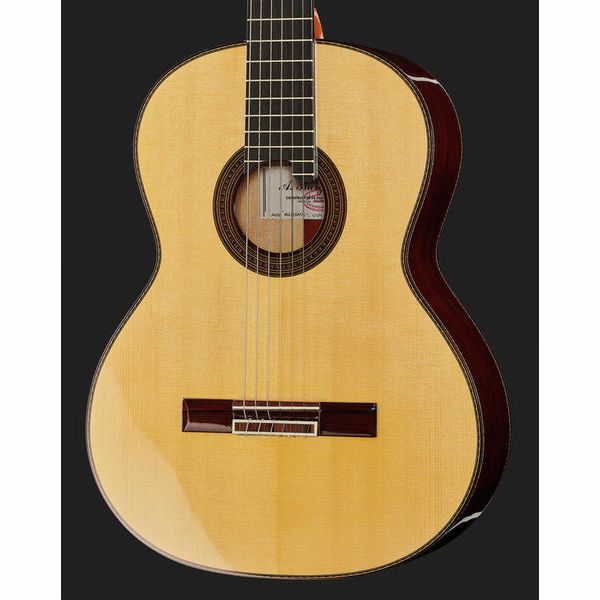 Amalio Burguet Artesano Spruce w/ Case