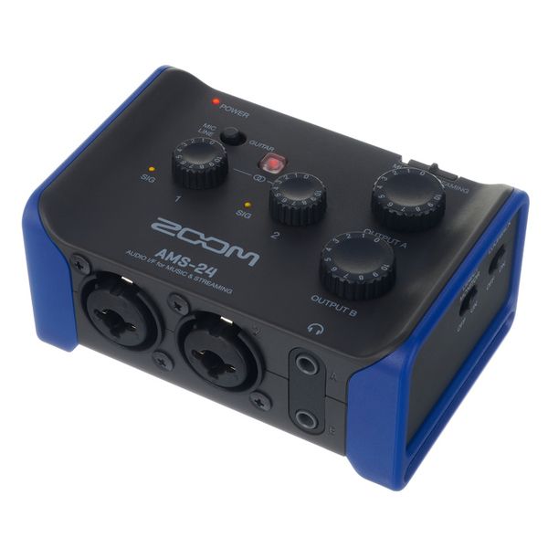Zoom AMS-24