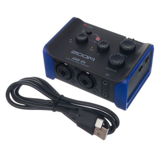 Zoom AMS-24