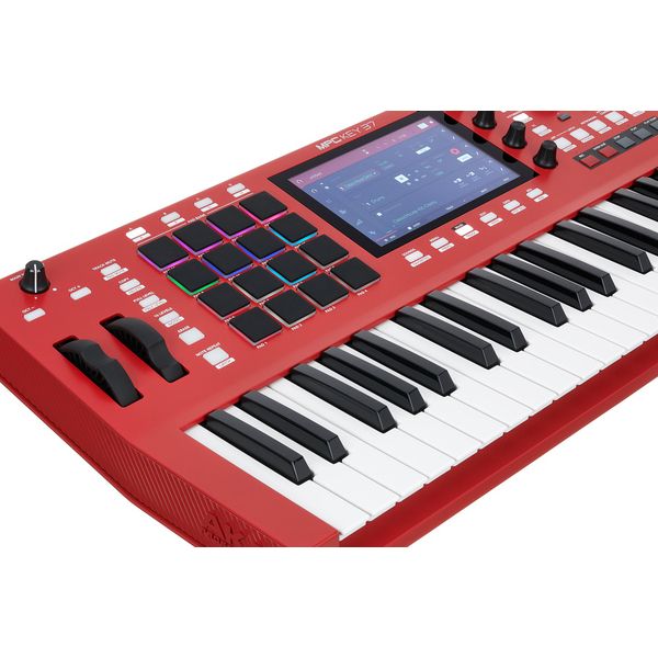 AKAI Professional MPC Key 37 Case Bundle