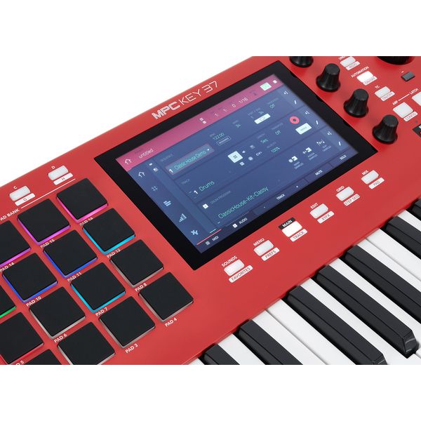 AKAI Professional MPC Key 37 Case Bundle